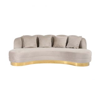 Liefhebber van velvet? Dan valt het Design sofa Scelly (Créme) zeker in de smaak. Dit model is namelijk bekleedt met velvet! De bank is verkrijgbaar in meerdere kleuren. Iedere uitvoering heeft een goudkleurige poot.